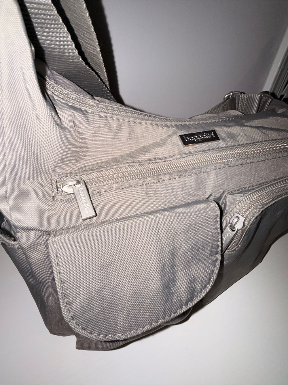 Baggallini Modern Everywhere Crossbody - Steel Gray
